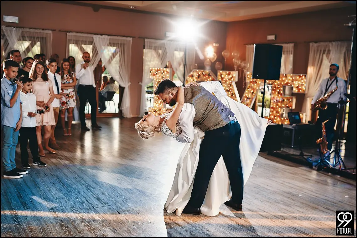 Reportaż ślubny sala weselna Babie Lato Gdów, dobry fotograf ślubny Biertowice