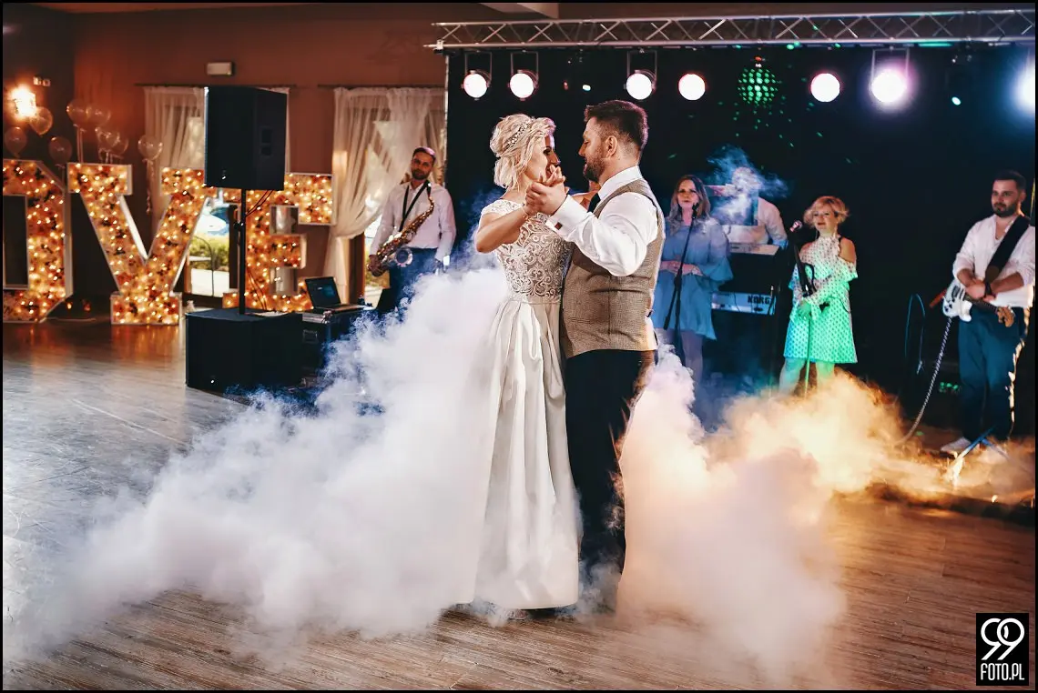 Reportaż ślubny sala weselna Babie Lato Gdów, dobry fotograf ślubny Biertowice