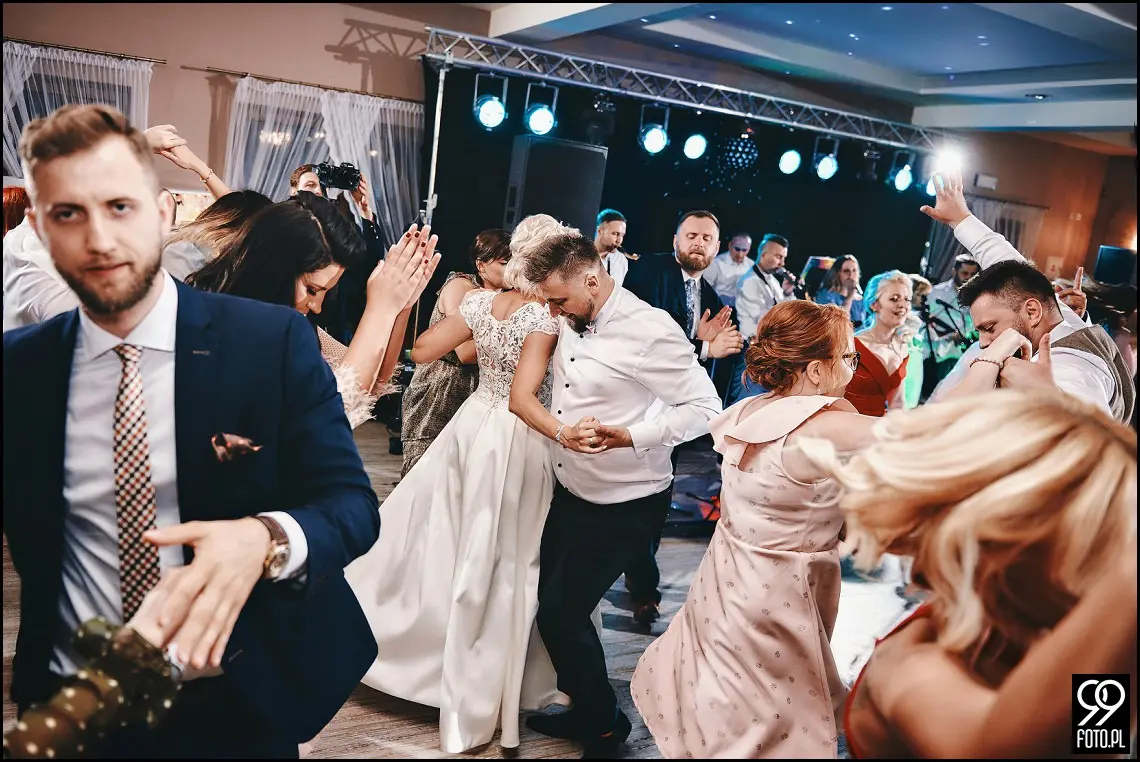 Reportaż ślubny sala weselna Babie Lato Gdów, dobry fotograf ślubny Biertowice