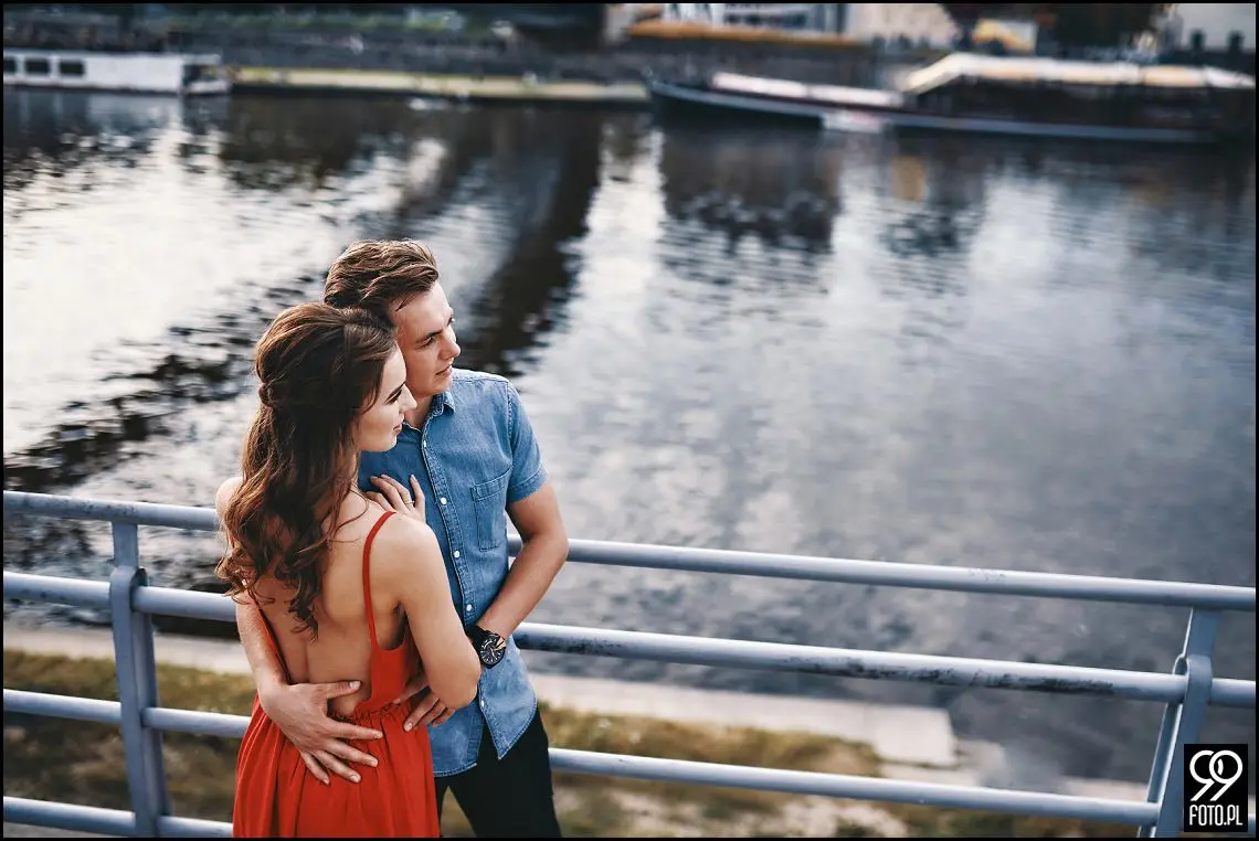 pomysł na sesję zdjęciową, ciekawe miejsca w krakowie, zdjęcia pary młodej w plenerze