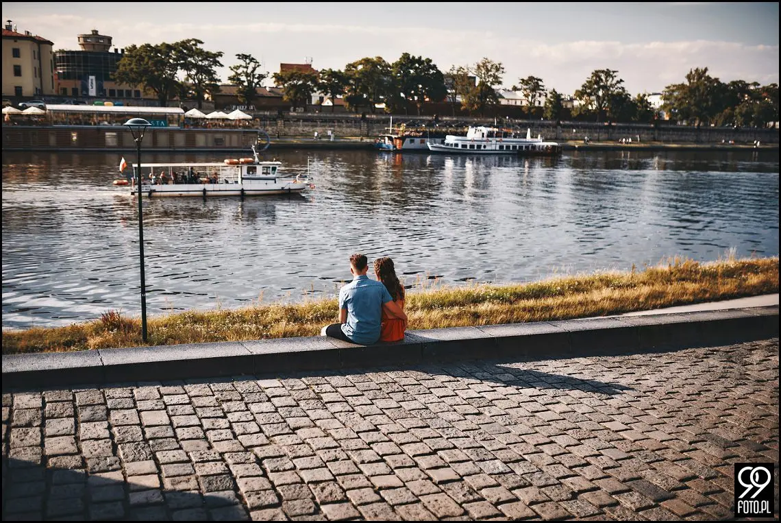 pomysł na sesję zdjęciową, ciekawe miejsca w krakowie, zdjęcia pary młodej w plenerze