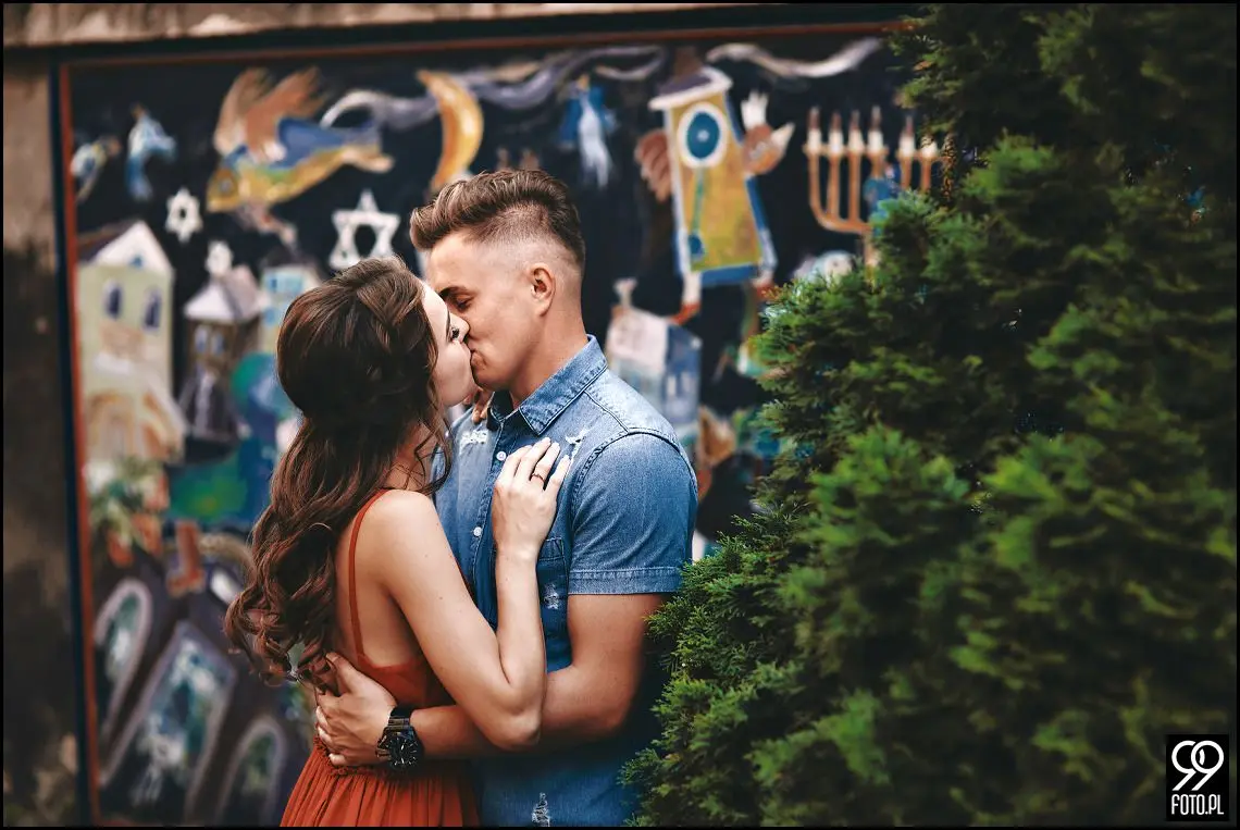 pomysł na sesję zdjęciową, ciekawe miejsca w krakowie, zdjęcia pary młodej w plenerze
