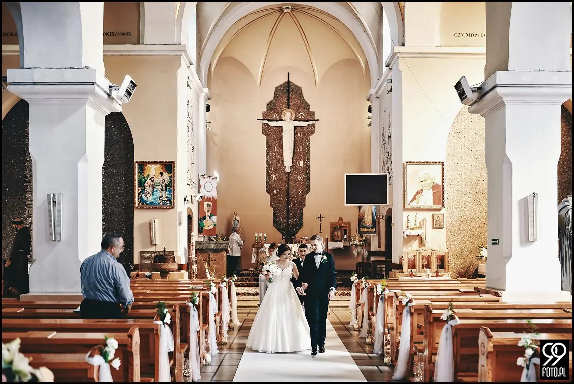 hotel zameczek książ wielki, ślubne iskierki miłości, fotograf na wesele Miechów