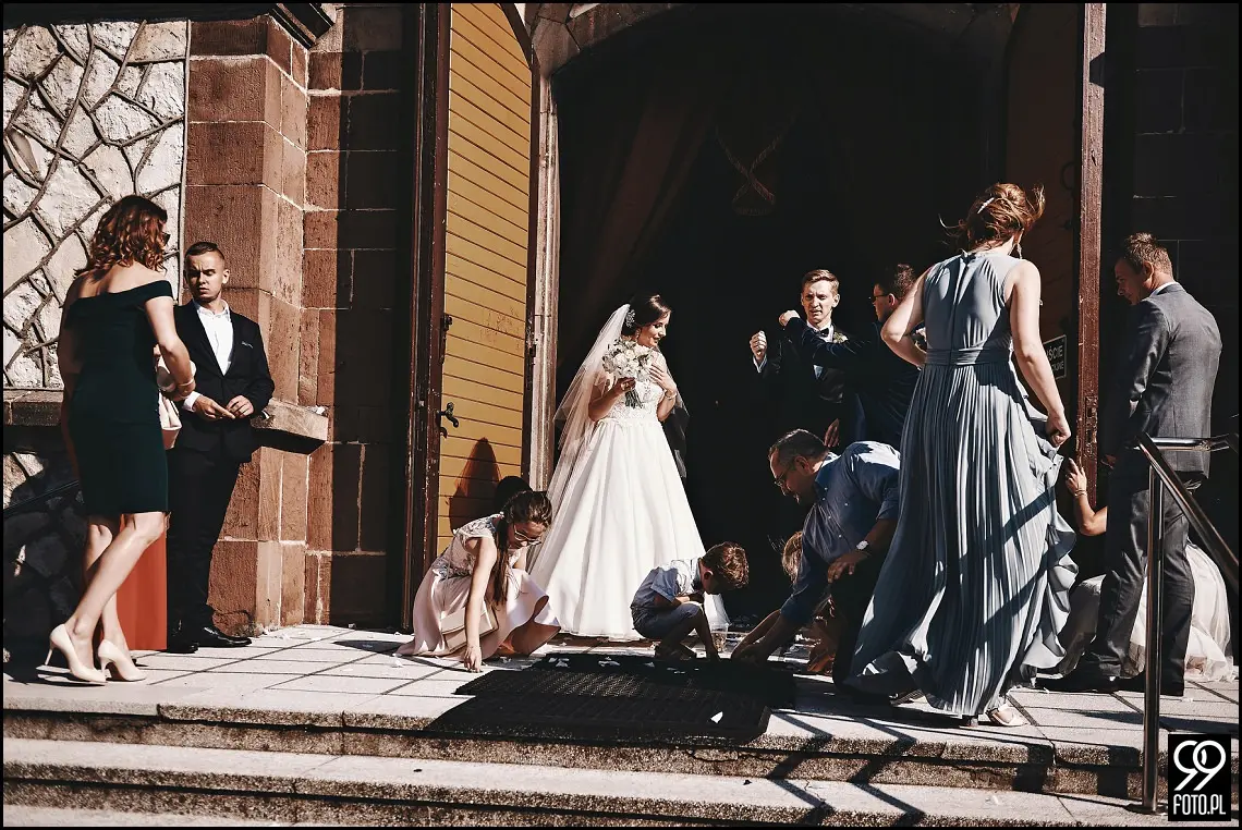 hotel zameczek książ wielki, ślubne iskierki miłości, fotograf na wesele Miechów