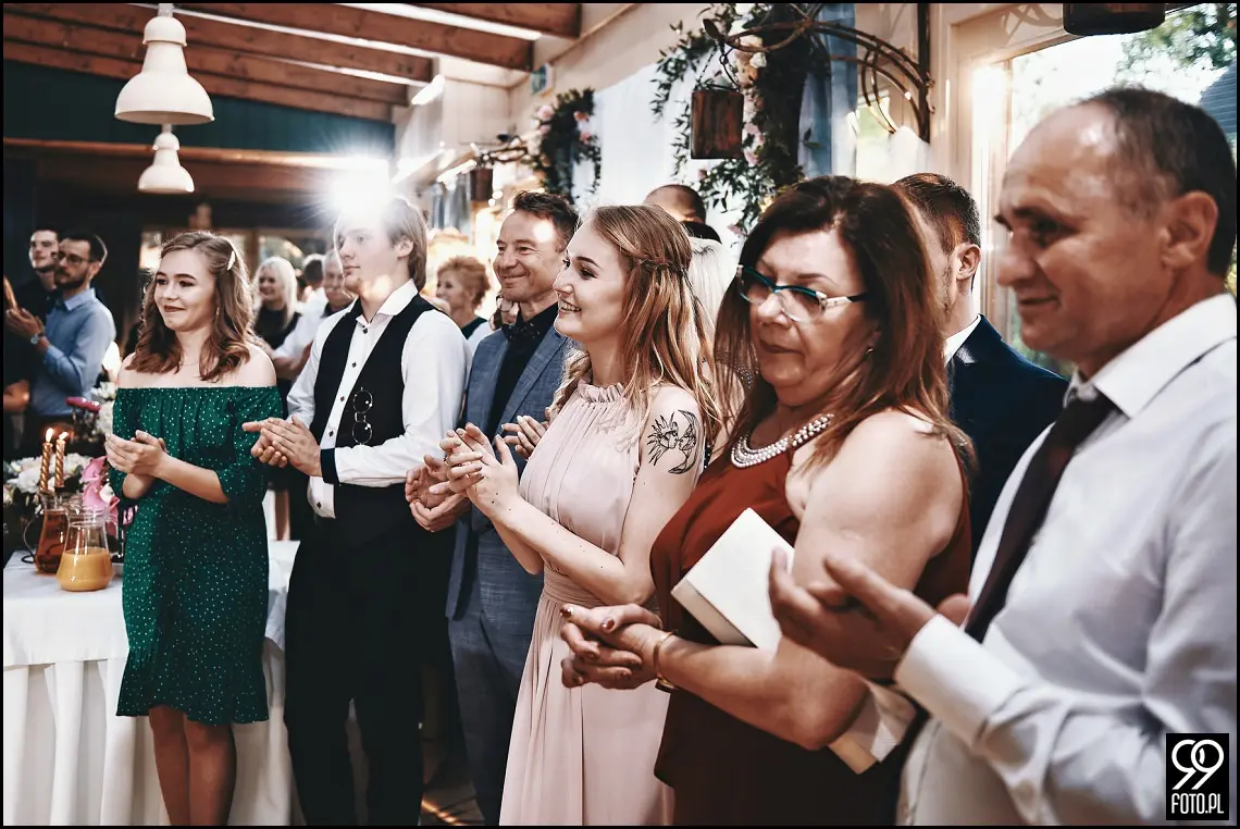 hotel zameczek książ wielki, ślubne iskierki miłości, fotograf na wesele Miechów