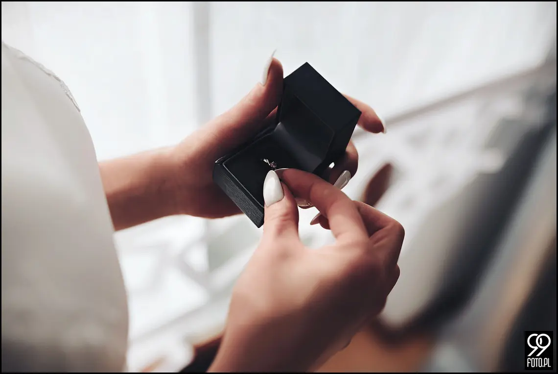 wesele glamour, ślub w stylu glamour, dworek fantazja skomielna biała