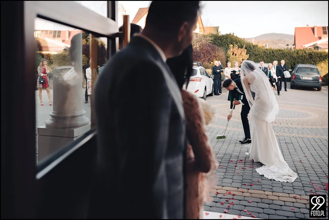 wesele glamour, ślub w stylu glamour, dworek fantazja skomielna biała