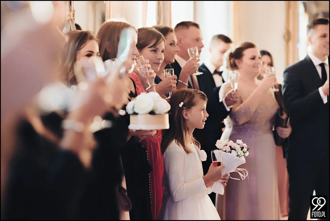 wesele glamour, ślub w stylu glamour, dworek fantazja skomielna biała