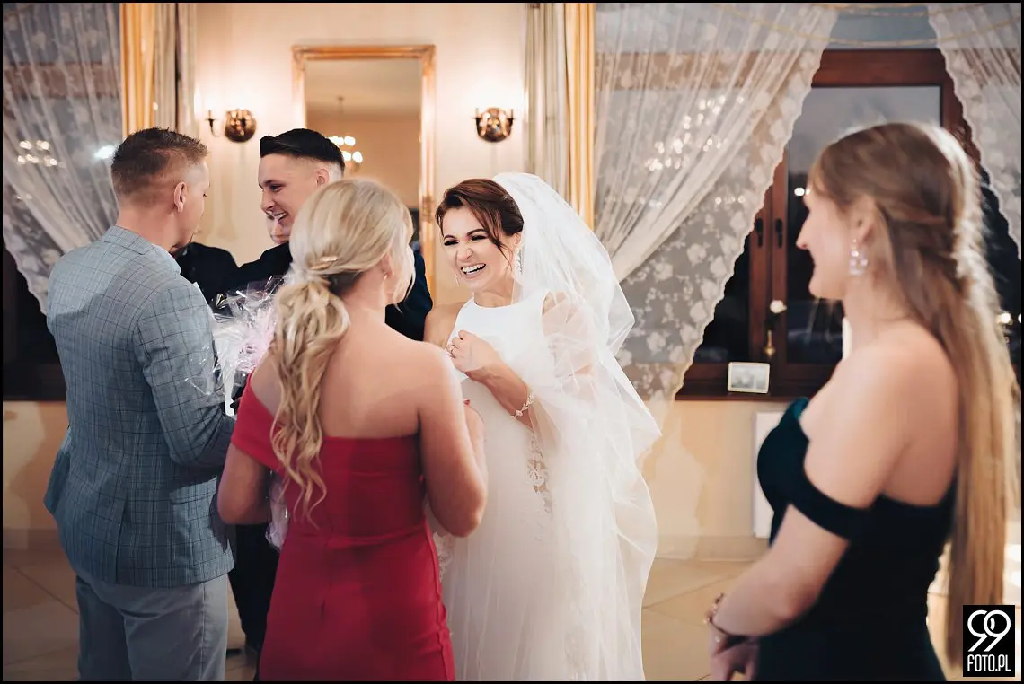 wesele glamour, ślub w stylu glamour, dworek fantazja skomielna biała