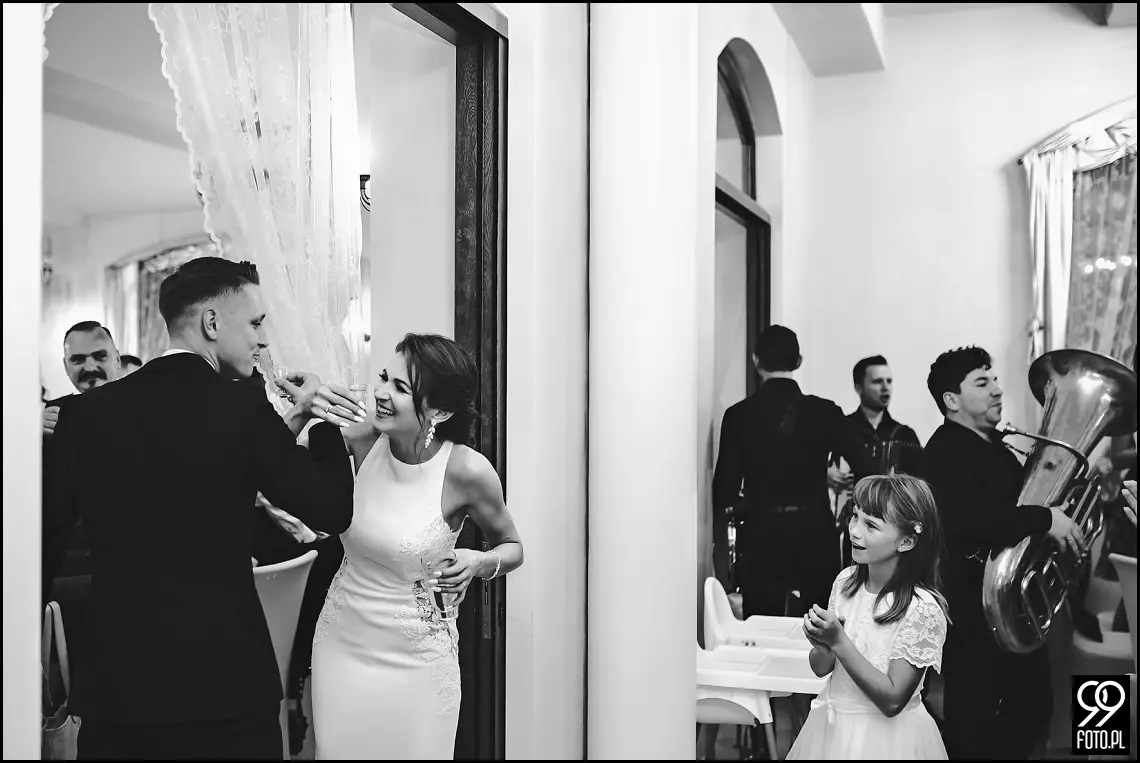 wesele glamour, ślub w stylu glamour, dworek fantazja skomielna biała