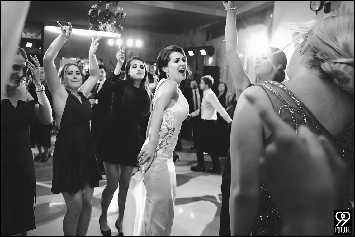 wesele glamour, ślub w stylu glamour, dworek fantazja skomielna biała