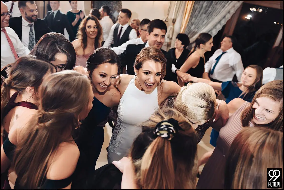 wesele glamour, ślub w stylu glamour, dworek fantazja skomielna biała