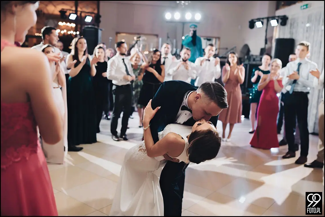 wesele glamour, ślub w stylu glamour, dworek fantazja skomielna biała