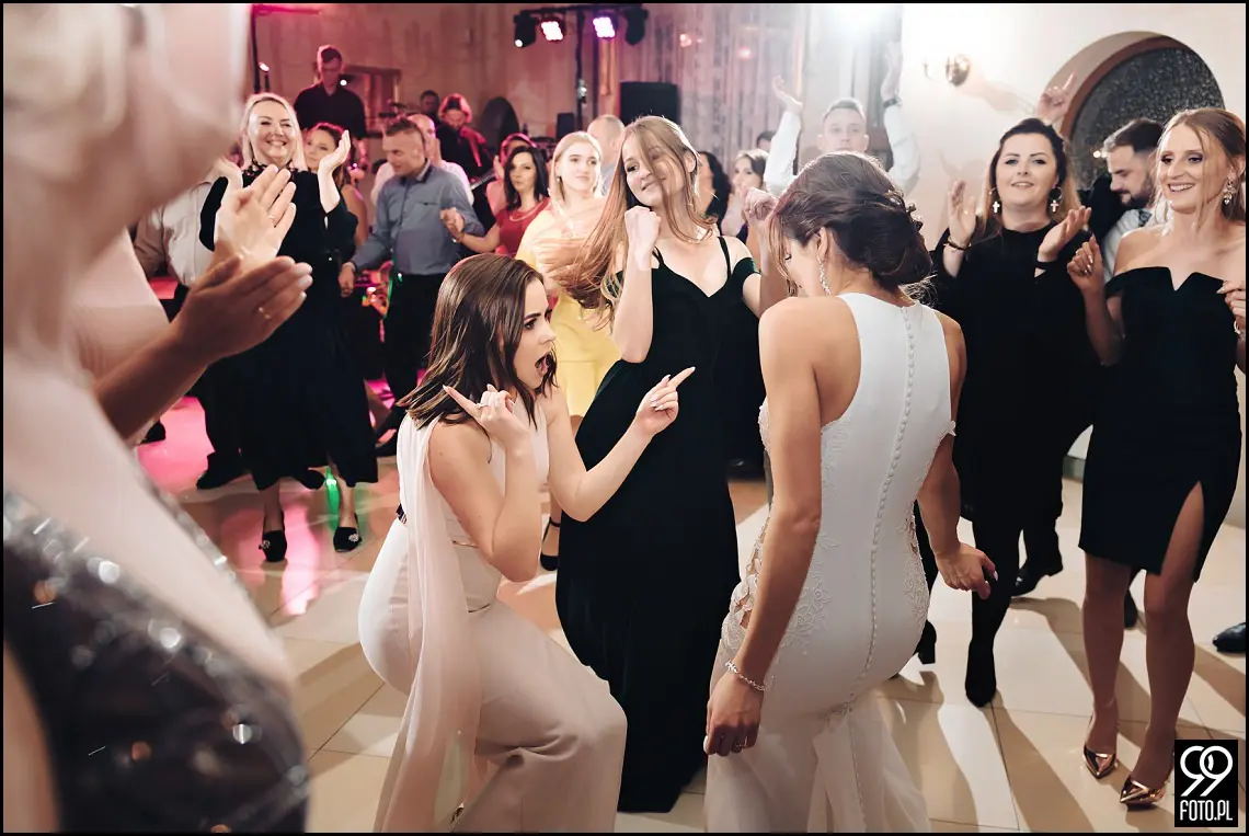 wesele glamour, ślub w stylu glamour, dworek fantazja skomielna biała