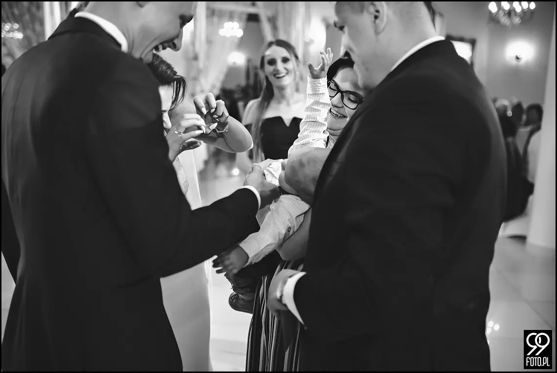 wesele glamour, ślub w stylu glamour, dworek fantazja skomielna biała