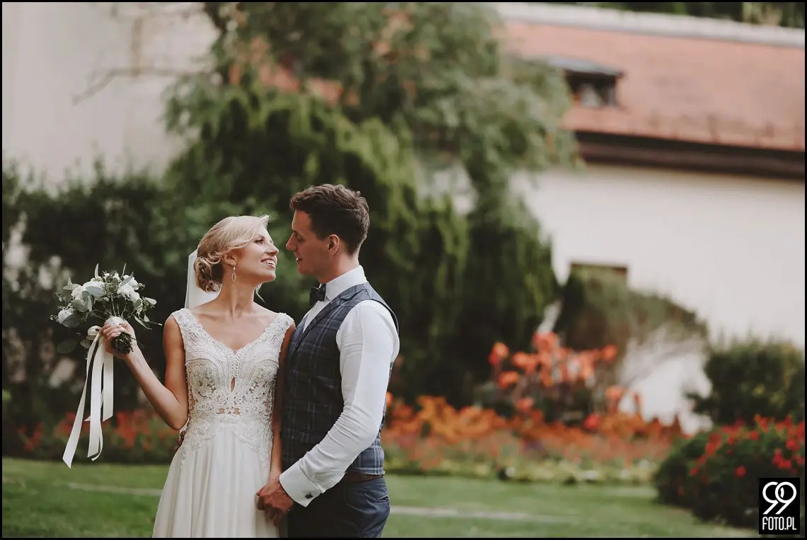 PLENER ŚLUBNY ZAMEK PIESKOWA SKAŁA