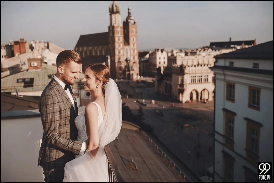 Sesja ślubna w Krakowie, Plener ślubny Sukiennice, Sky Bar Hotel Stary, Bulwary Wiślane