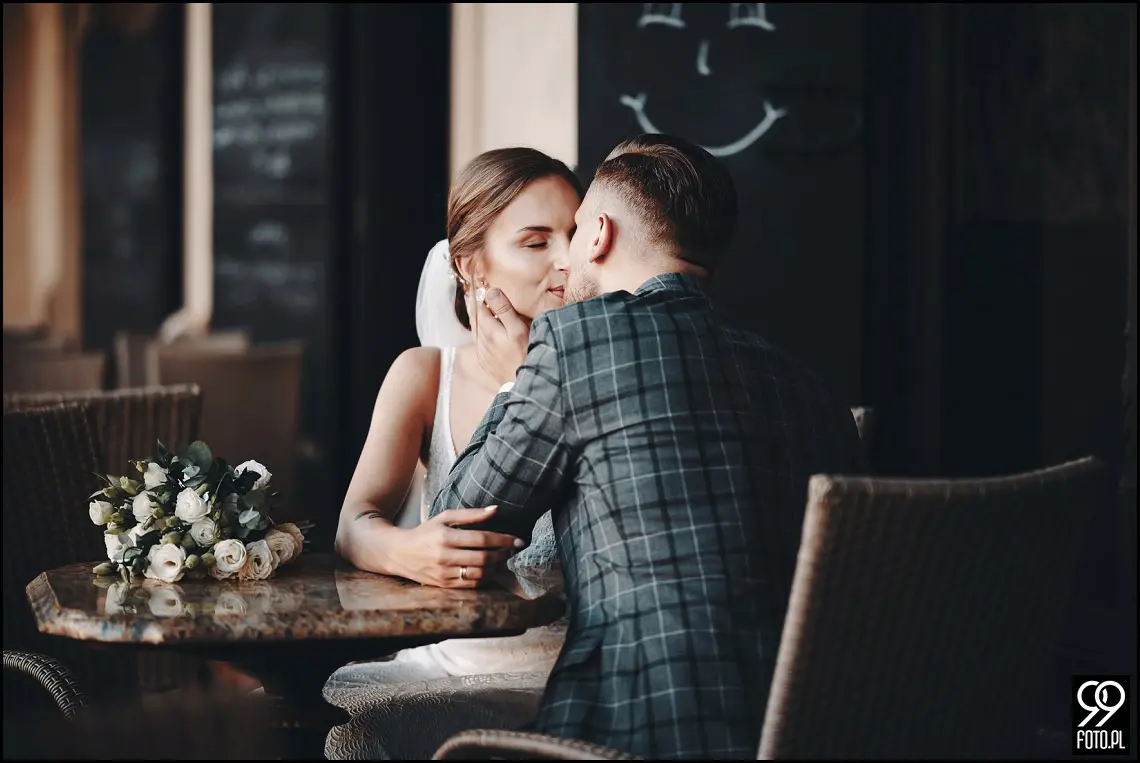 Sesja ślubna w Krakowie, Plener ślubny Sukiennice, Sky Bar Hotel Stary, Bulwary Wiślane