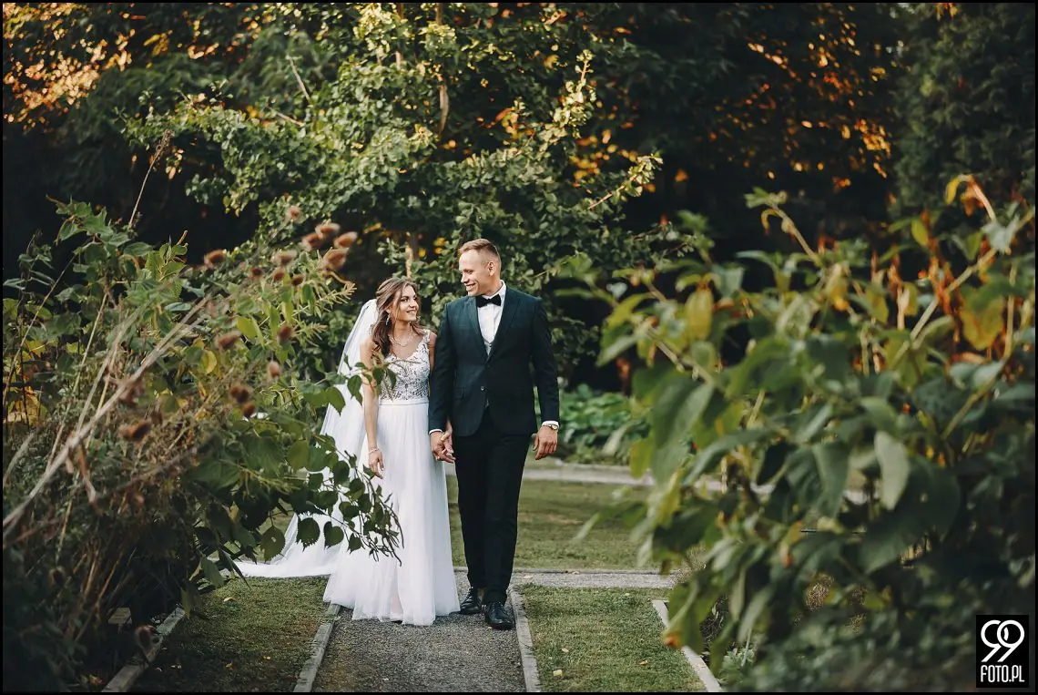 plener ślubny w Ogrodzie Botanicznym, zakochani w Krakowie, ślubna sesja zdjęciowa jesienią