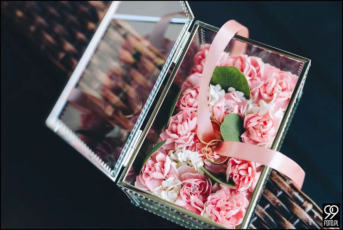 Dom Weselny Biała Perła, reportaż ślubny kraków, ślubna sesja zdjęcia, sala ślubna, wesele pod krakowem