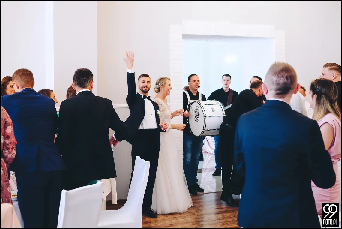 Dom Weselny Biała Perła, reportaż ślubny kraków, ślubna sesja zdjęcia, sala ślubna, wesele pod krakowem