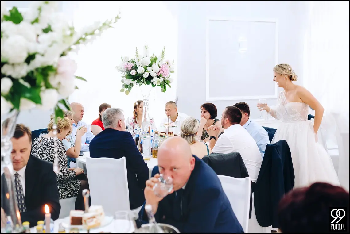 Dom Weselny Biała Perła, reportaż ślubny kraków, ślubna sesja zdjęcia, sala ślubna, wesele pod krakowem