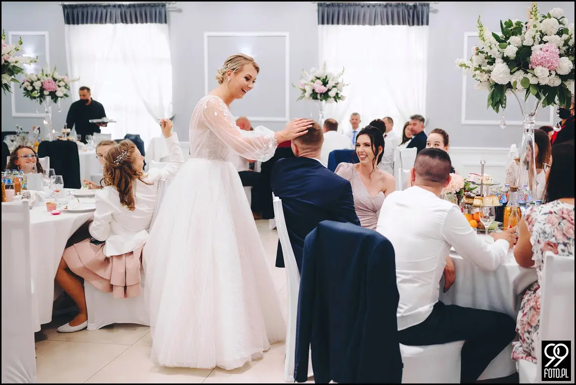Dom Weselny Biała Perła, reportaż ślubny kraków, ślubna sesja zdjęcia, sala ślubna, wesele pod krakowem
