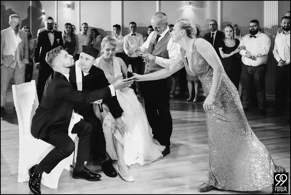 Dom Weselny Biała Perła, reportaż ślubny kraków, ślubna sesja zdjęcia, sala ślubna, wesele pod krakowem