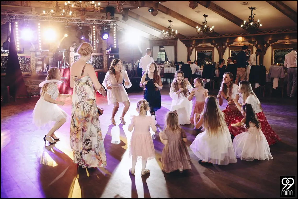 fotograf na wesele Rabka Zdrój, kościół św. Marii Magdaleny w Rabce, sala weselna Kabanos w Spytkowicach